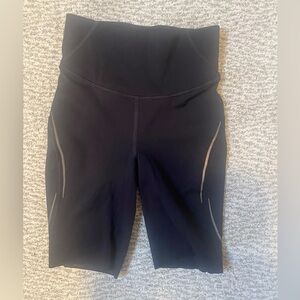 lululemon Black Athletic Bike Shorts Size 2